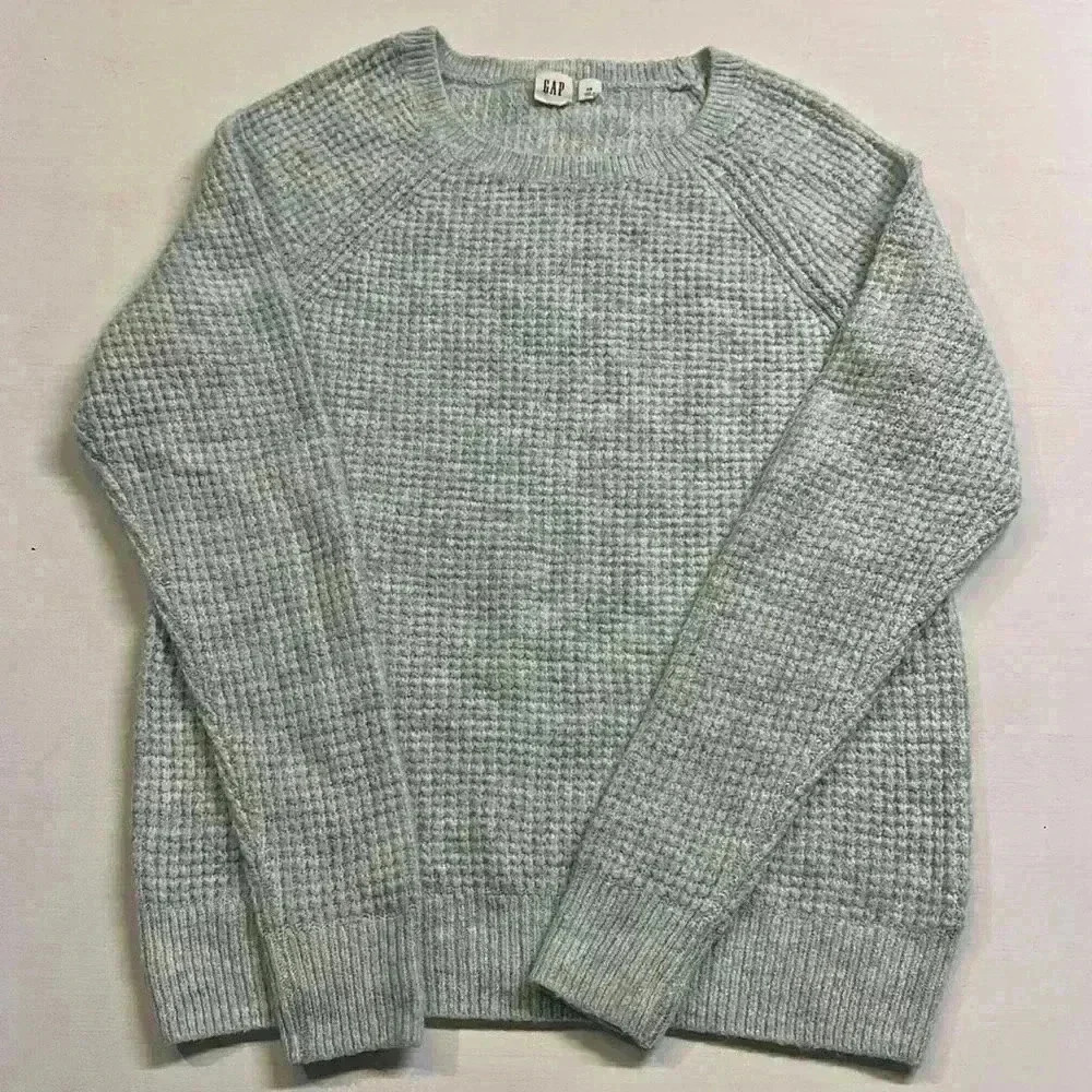 EUC Gap Sweater - Size XS